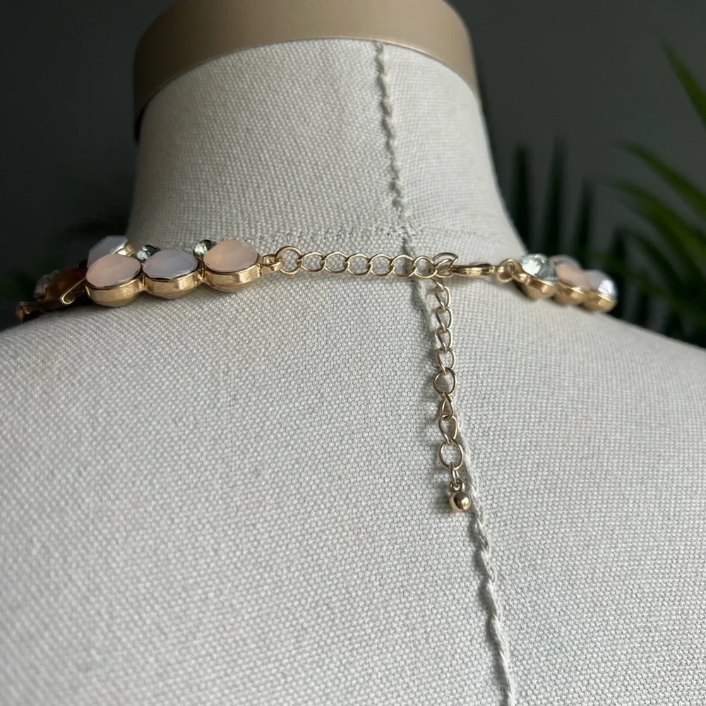 NWOT Macy's Brand Gold Tone Multi-Color Collar Necklace with Extender